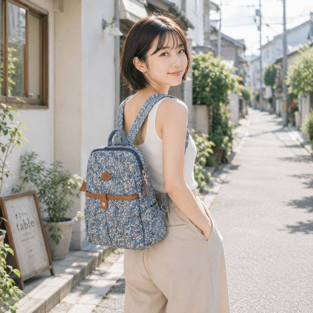【新品】日本限量藍蝴蝶結印花-防盜後背兩用包12L(3138) 【新品】日本限量藍蝴蝶結印花-防盜後背兩用包12L(3138)