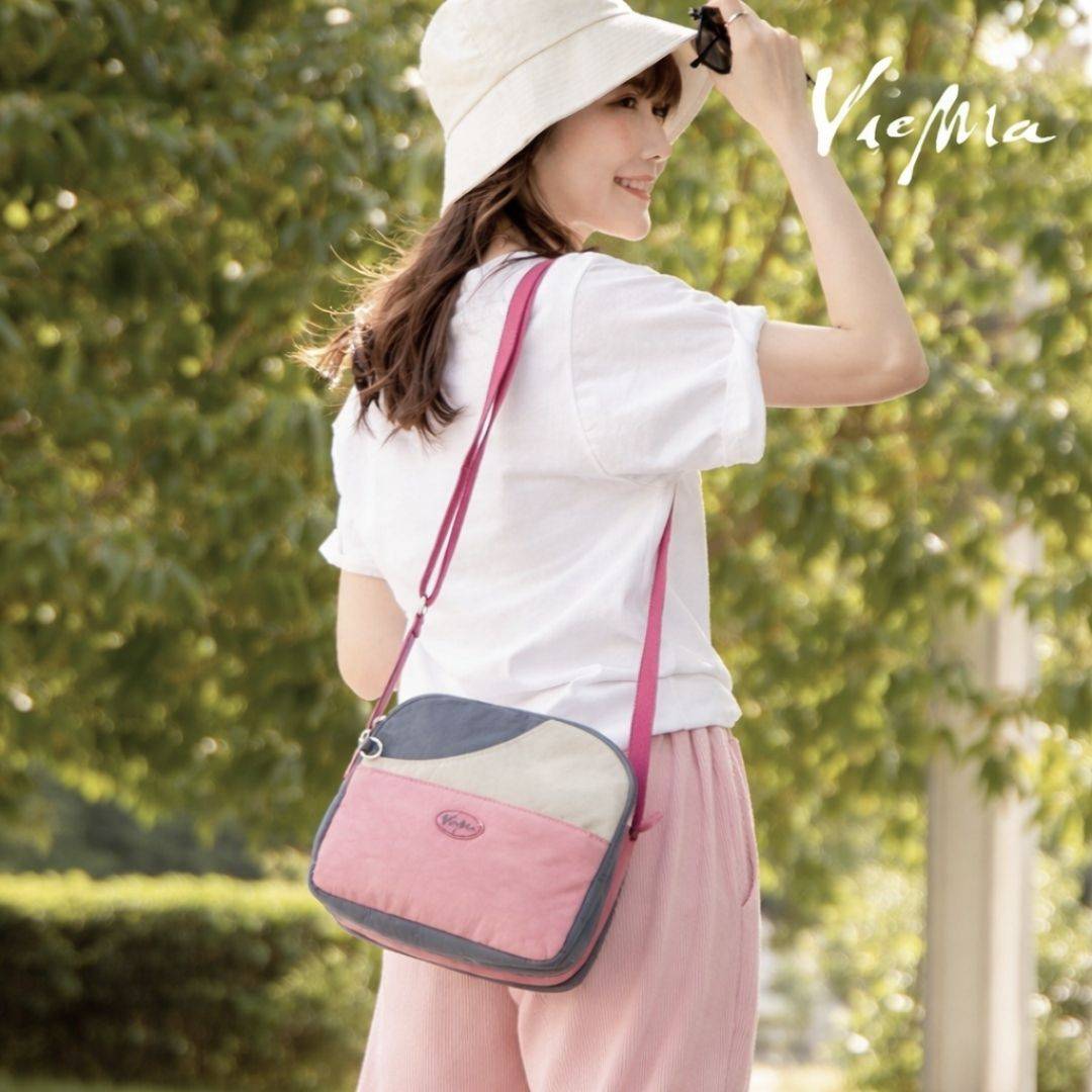 【熱銷補貨】輕日系三層小圓豆腐包-粉紅( 6824) 【熱銷補貨】輕日系三層小圓豆腐包-粉紅( 6824)